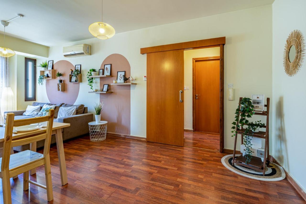 Celine'S 2 Bedrooms Apartment In Larnaca Center Ngoại thất bức ảnh
